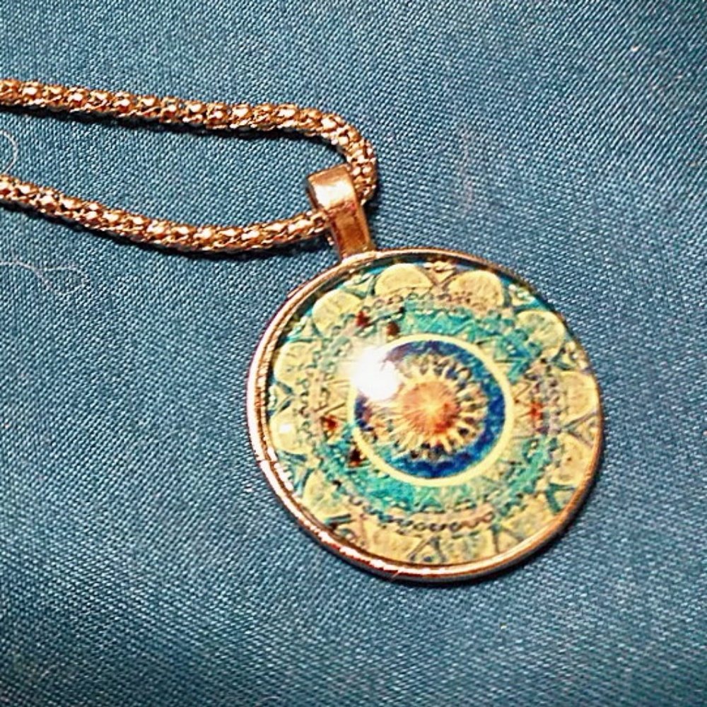 Cochian Vintage glass pendant aqua/ivory Mandela